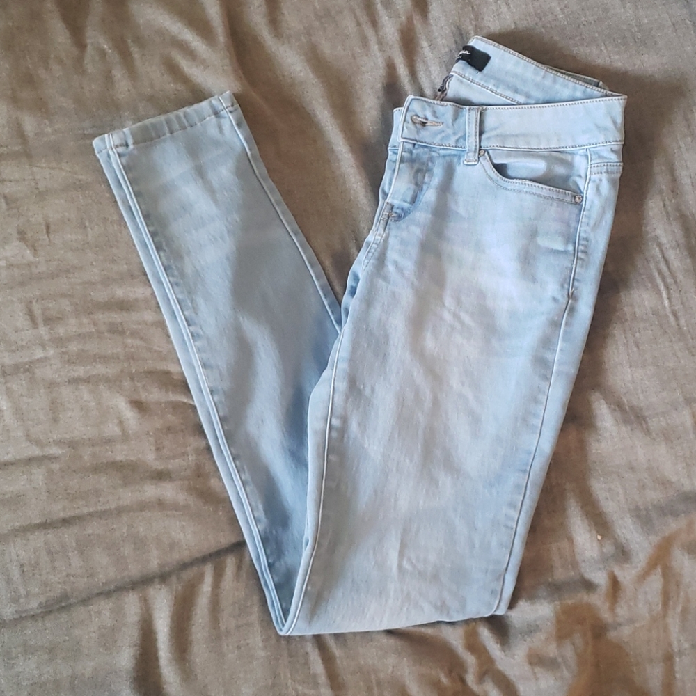 Skinny jeans